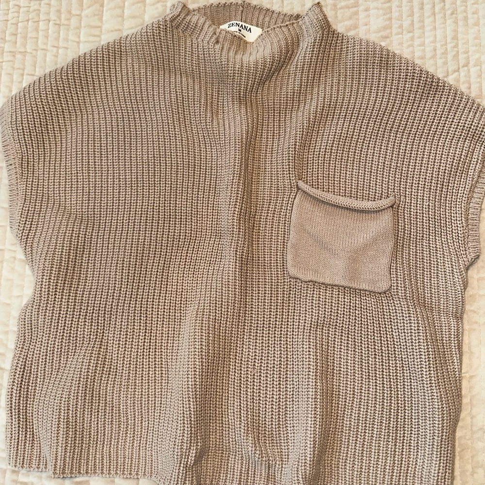 Zenans Women's Tan shortsleeve Sweater